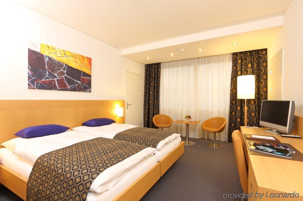 Hotel Coronado Mendrisio Quarto foto