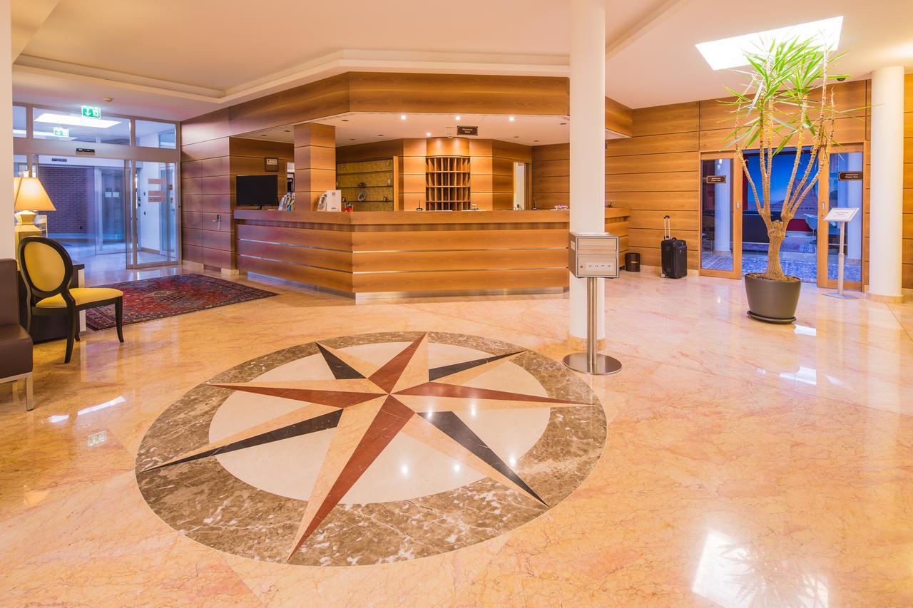 Hotel Coronado Mendrisio Exterior foto
